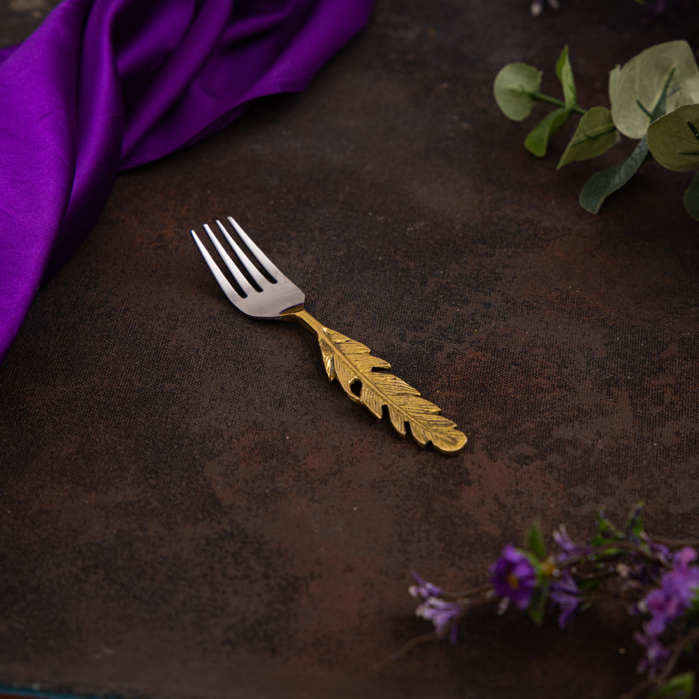 The Feather Cutlery - Set of 30