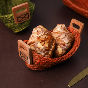 
            
                Load image into Gallery viewer, Bread Basket Small 9&amp;quot;
            
        