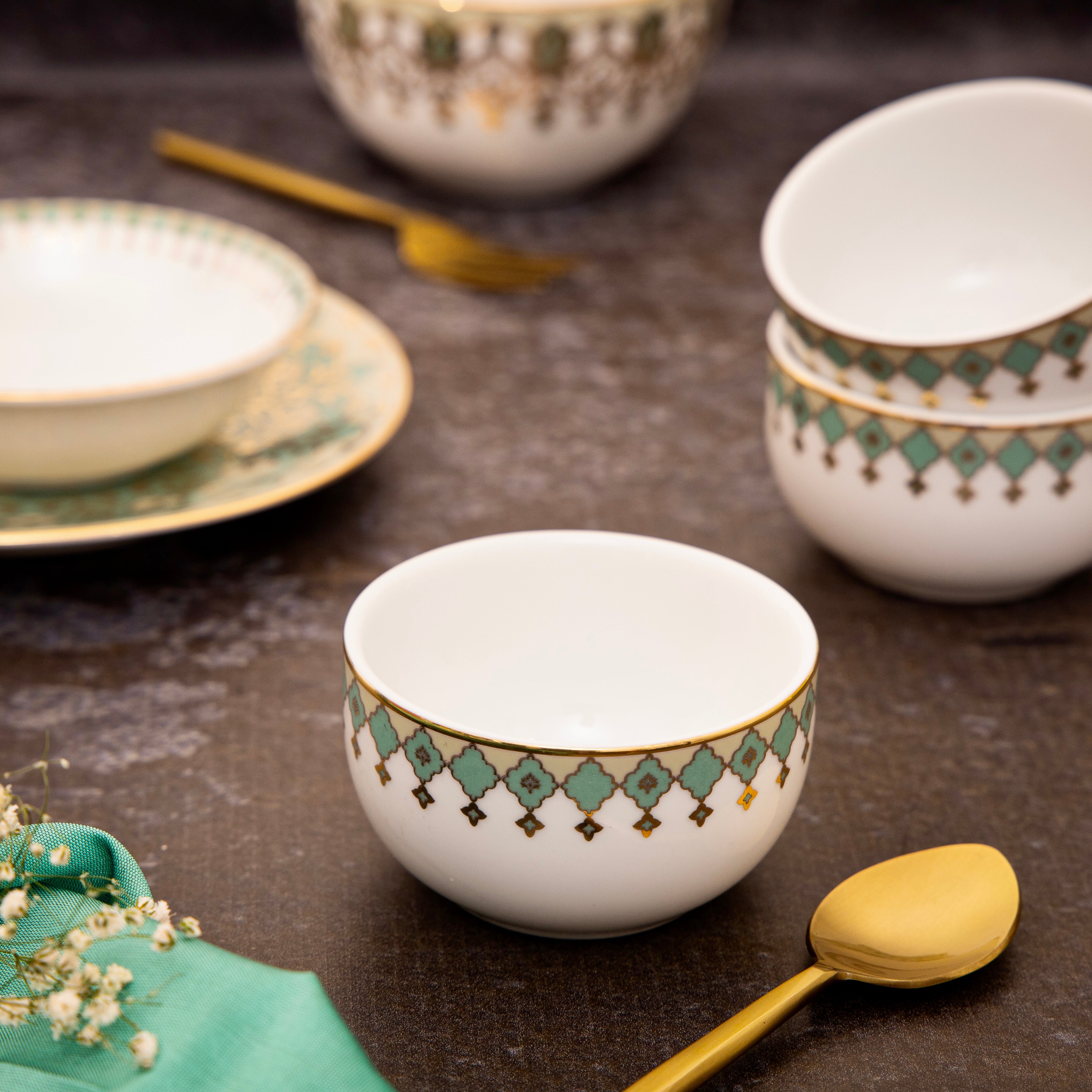 The Neemrana Thali Set - Set of 6