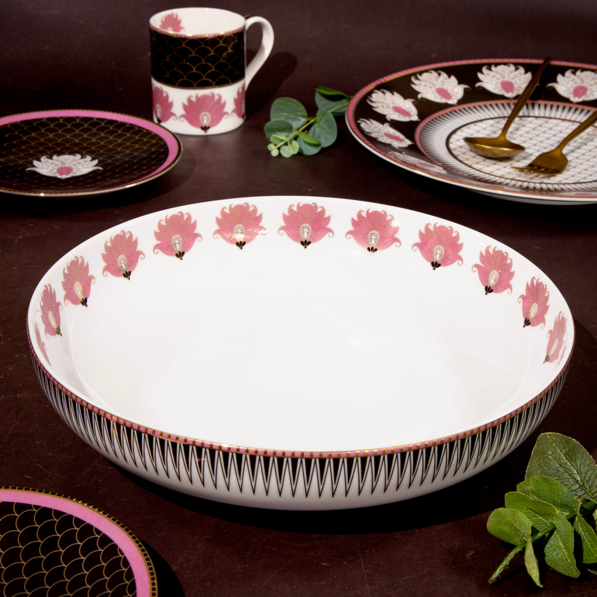 The Blossom Flat Serving Bowl 11.5" - Set of 1