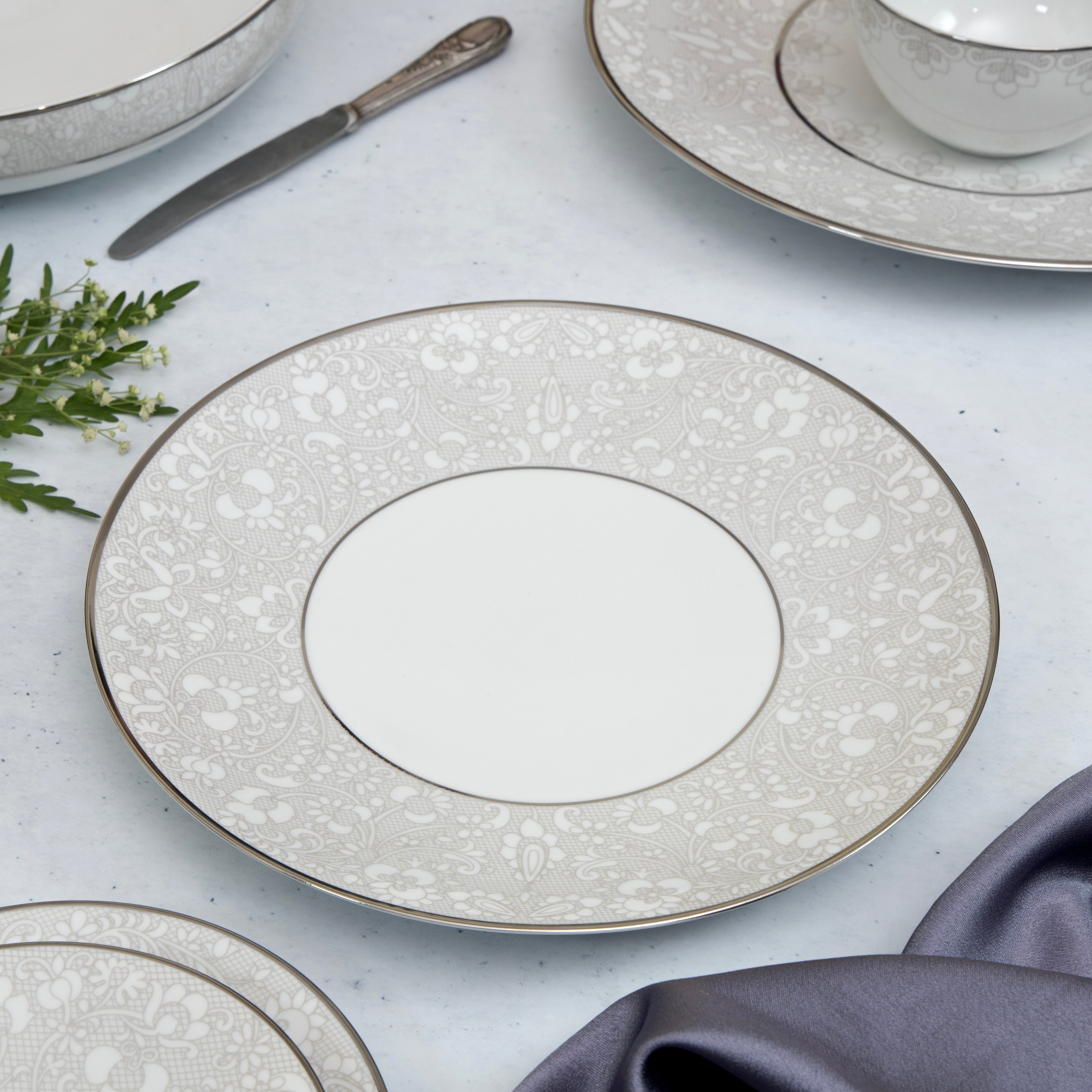The Chantilly Dinner Set - Set of 30