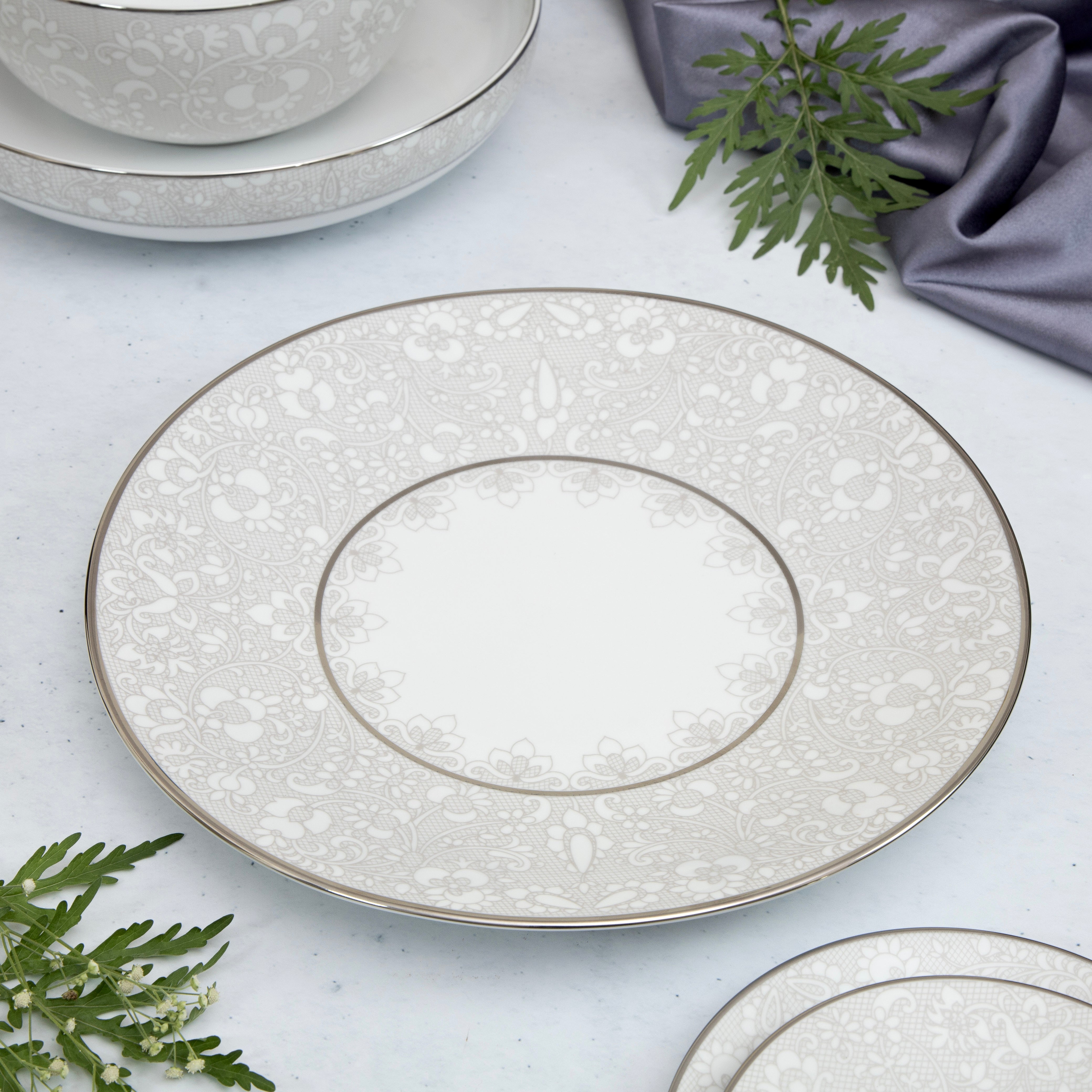 The Chantilly Dinner Set - Set of 30
