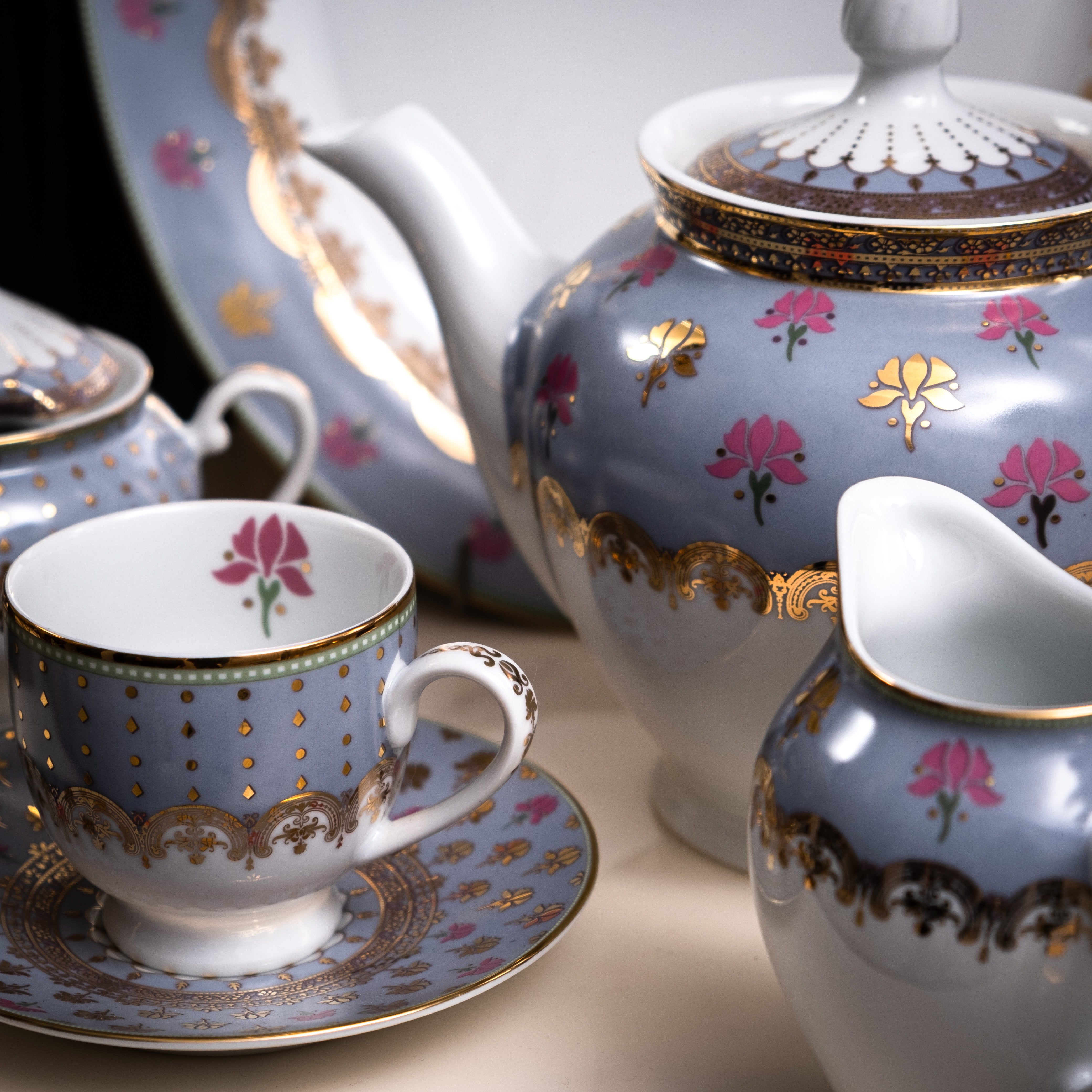 The Heritage Tea Set - Set of 15